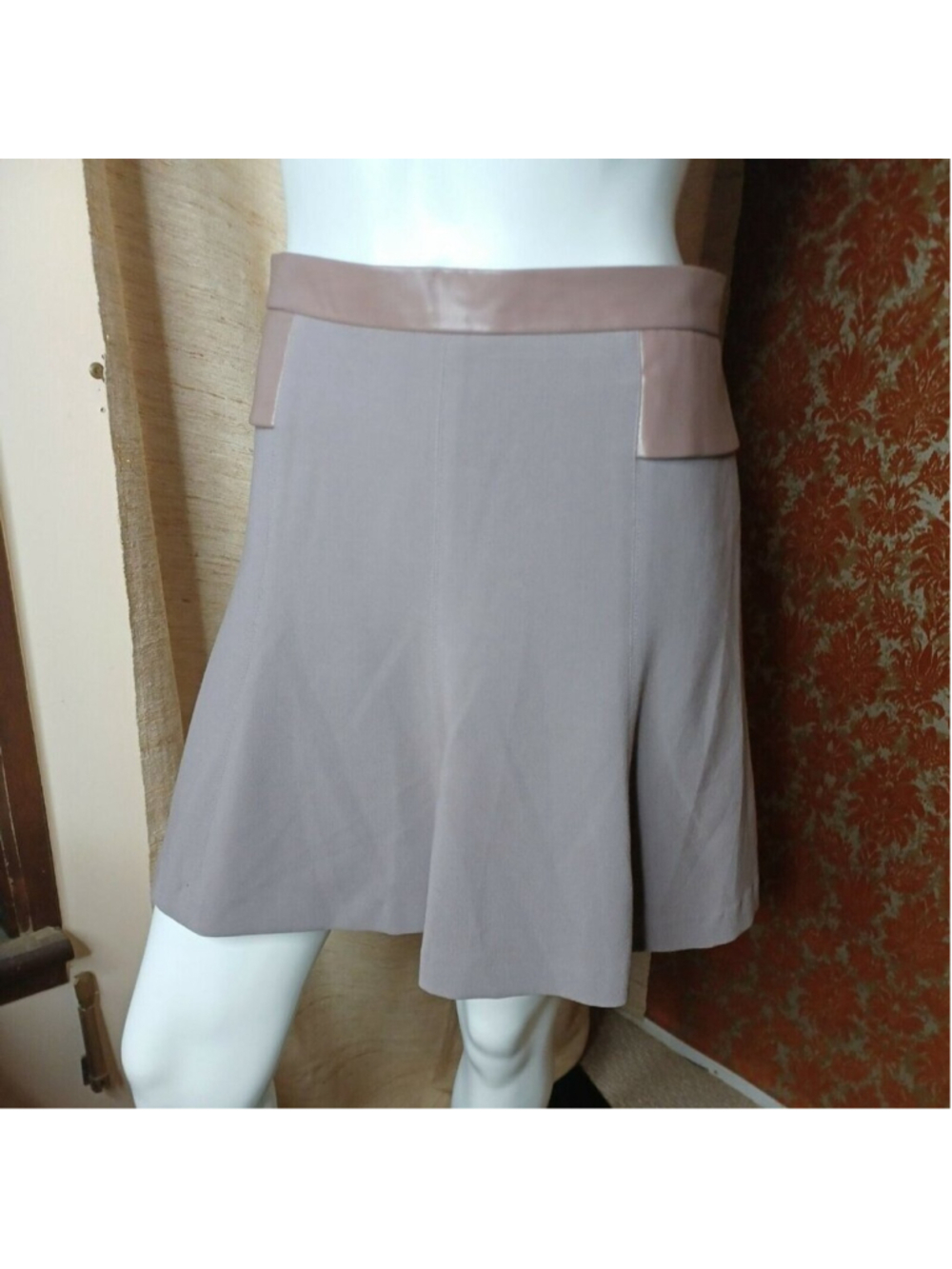 Vintage W118 by WALTER BAKER Julia Skirt Mocha Flared Pleather ( M )